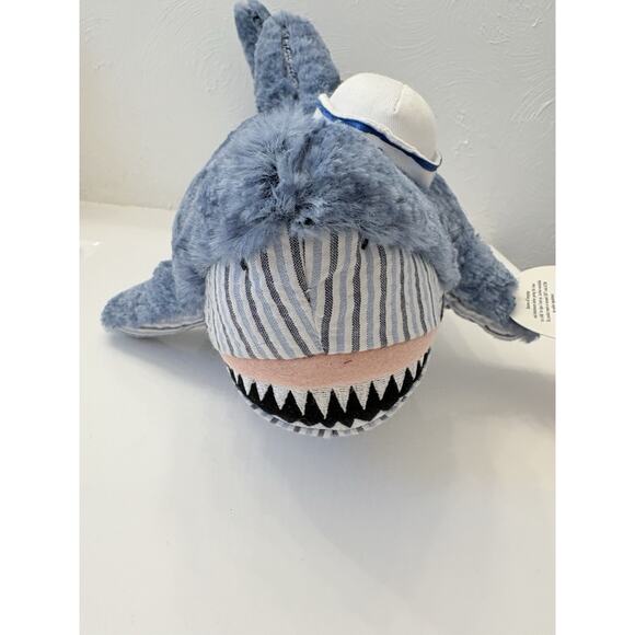 The Preppy Pelican Sheldon The Smiling Shark 18” Plush NWT - Picture 8 of 10